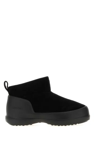 Moon Boot Mezzaluna Suede Ankle Boots With Shearling Lining In Black