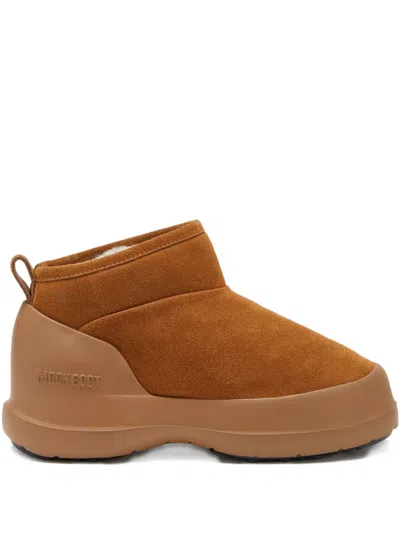 Moon Boot Mezzaluna Suede Low Boots In Brown