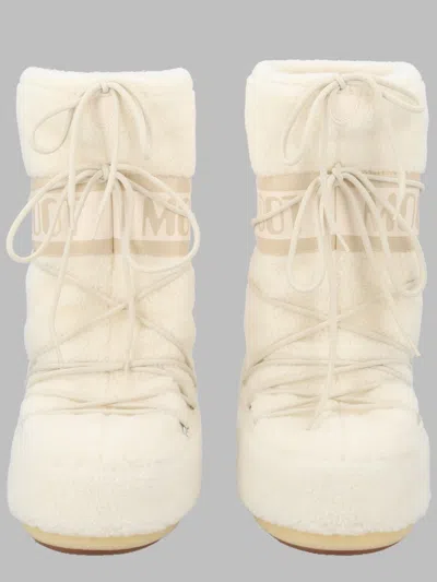 Moon Boot Mini Unisex Winter Boots In White