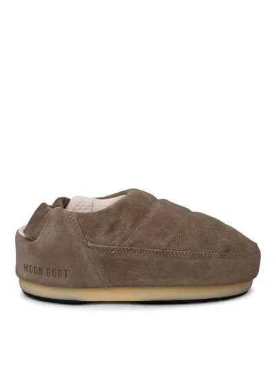 Moon Boot Round-toe Suede Slippers In Beige