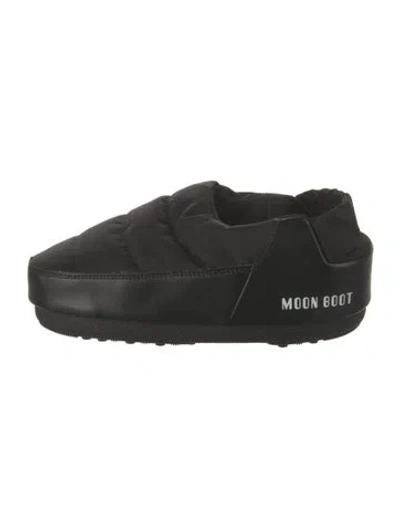 Pre-owned Moon Boot Nylon In Black