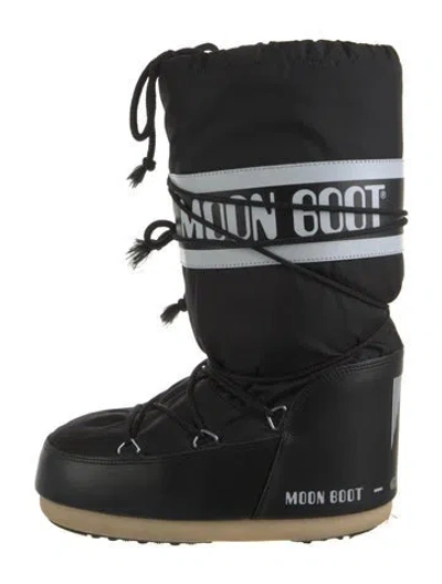 Pre-owned Moon Boot Nylon Printed Lace-up Boots In Black