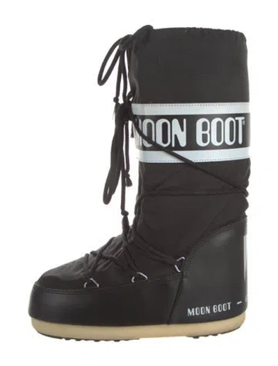 Pre-owned Moon Boot Nylon Printed Snow Boots In Black