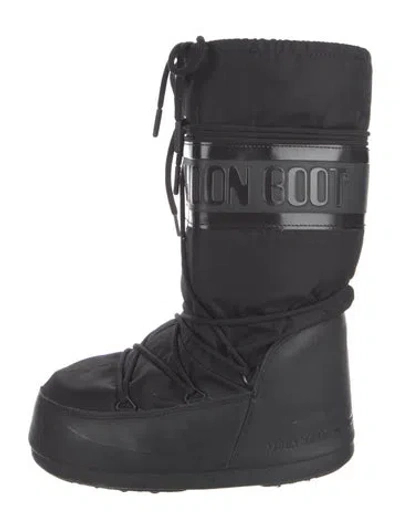 Pre-owned Moon Boot Nylon Snow Boots In Black