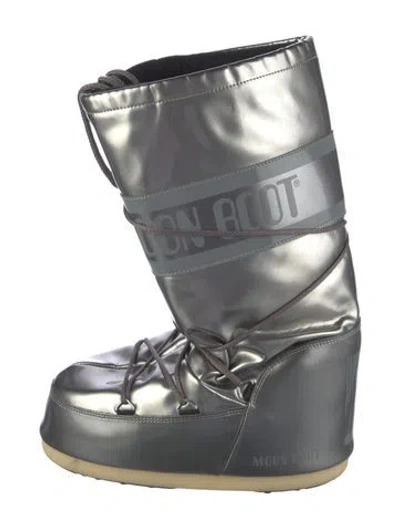 Pre-owned Moon Boot Nylon Snow Boots In Silver