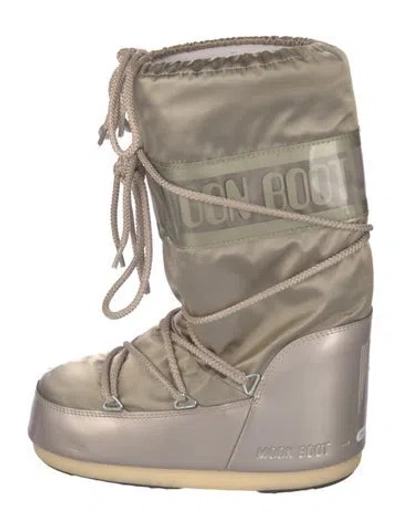 Pre-owned Moon Boot Nylon Snow Boots In Silver