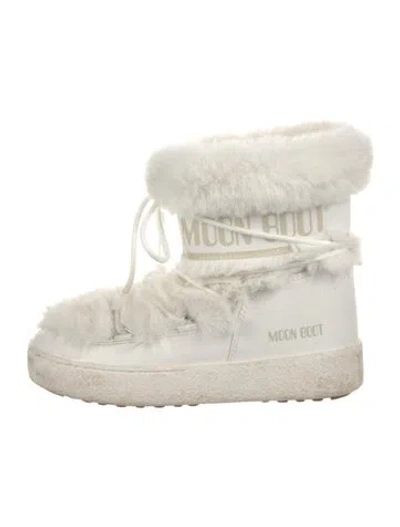Pre-owned Moon Boot Nylon Snow Boots In White