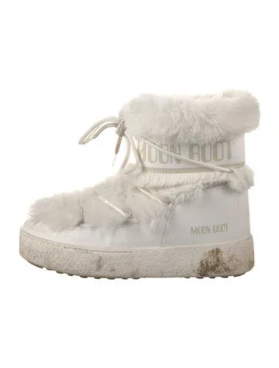 Pre-owned Moon Boot Nylon Snow Boots In White