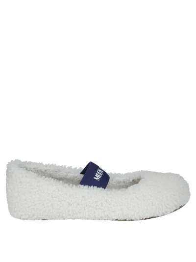 Moon Boot Shearling Mini Ballerina For Women In Bianco