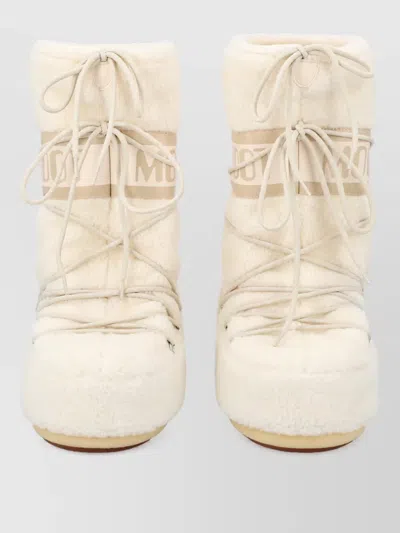 Moon Boot Slippers In Pink