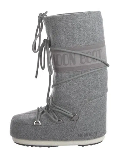 Pre-owned Moon Boot Snow Boots In Grey