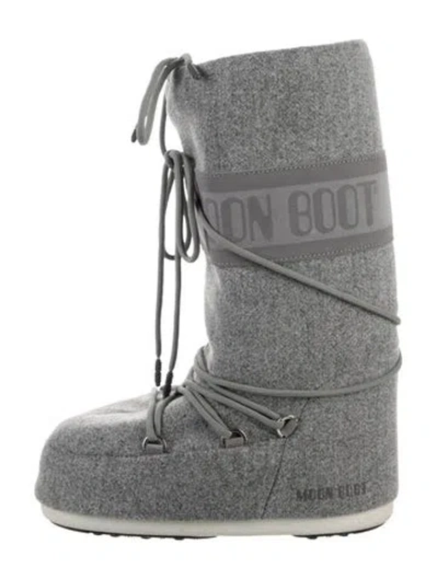 Pre-owned Moon Boot Snow Boots In Grey
