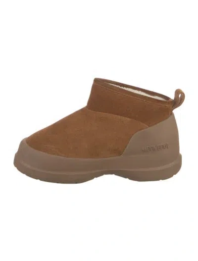 Pre-owned Moon Boot Suede Boots In Brown