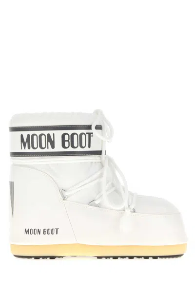 Moon Boot White Ankle Boots