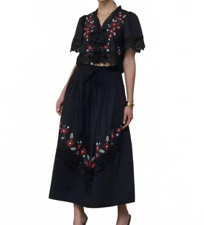 Moon River Shirred Waist Embroidered Floral Midi Skirt In Navy In Black