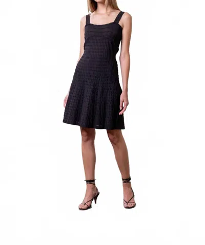Moon River Sleeveless Knit Mini Dress In Black