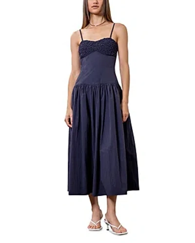 Moon River Sleeveless Midi Dress In Navy