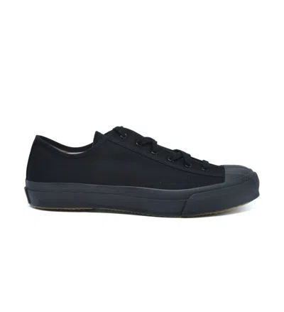 Moonstar Sneakers In Black
