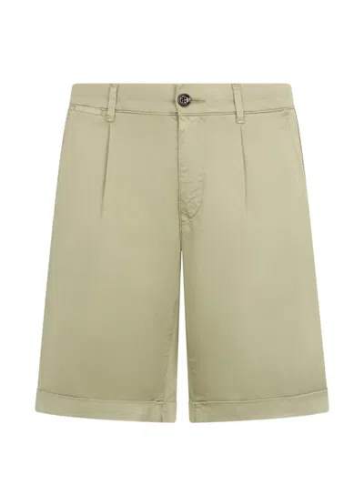 Moorer Alicudi-kel Shorts In Green