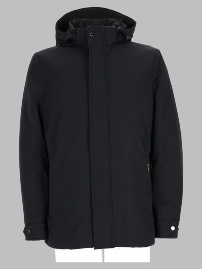 Moorer In Black