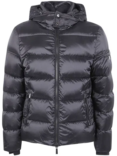 Moorer Quilted Zip-up Down Jacket In Black