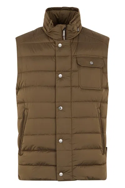 Moorer Brown Padded Vest, Minimal And Versatile.