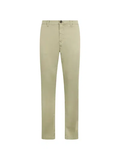 Moorer Button Chinos In Green