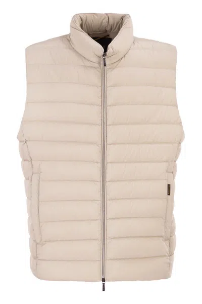 Moorer Calaf S3 Goose Down Vest In Neutral
