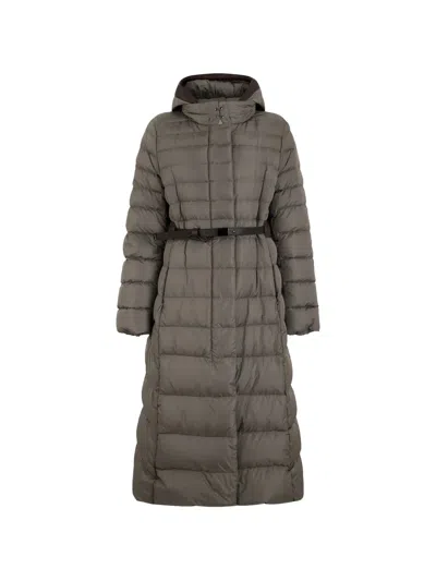 Moorer Carina Belted Quilted Coat In Gray