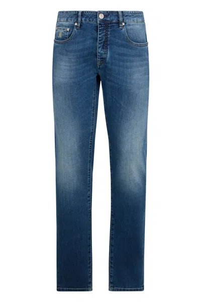 Moorer Dark Blue Classic Jeans With Elegant Fit