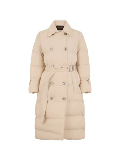 Moorer Deisi-p Double-breasted Quilted Coat In Neutral