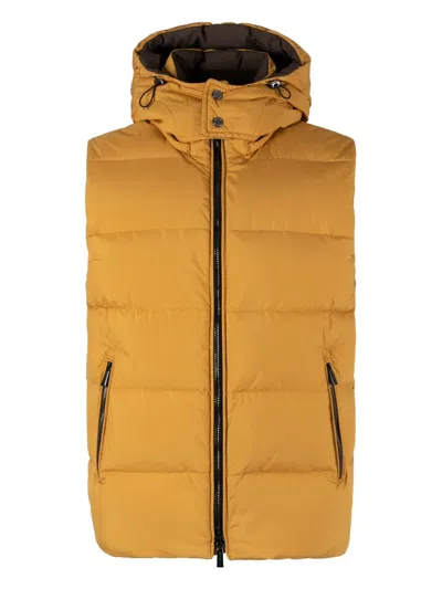 Moorer Fire Hooded Bodywarmer In Yellow