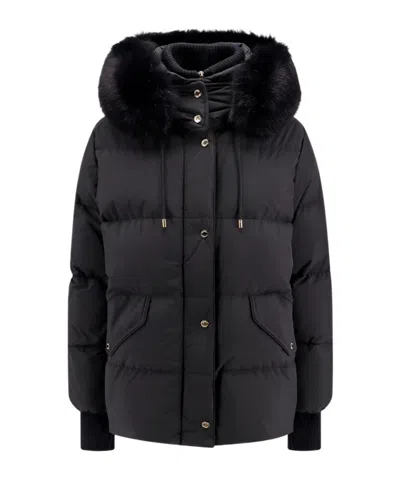 Moorer Hooded Down Jacket In Black