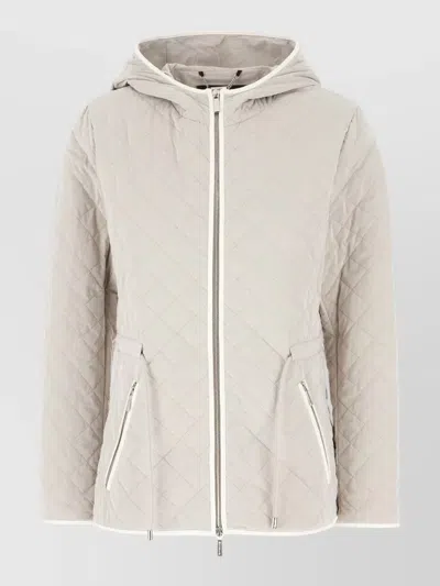 Moorer Hooded Long Sleeve Quilted Coat Giubbini In Neutral