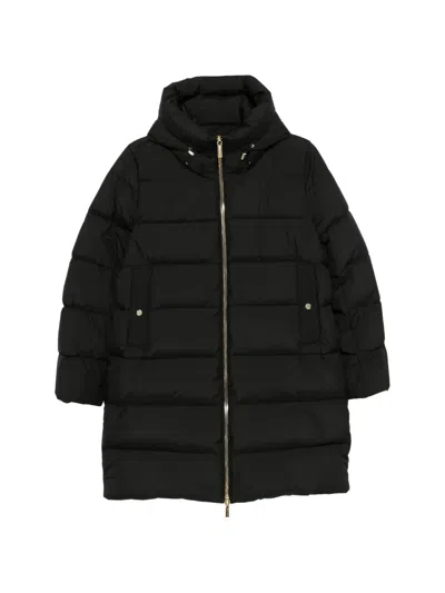 Moorer Hooded Padded Coat In Black
