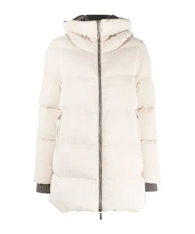 Moorer Hooded Puffer Jacket In White