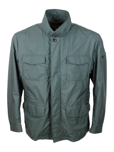 Moorer Fieldsd Jacket Made Of Waterproof Technical Fabric. Patch Pockets On The Chest And Adjustable Drawst In Forest