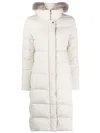 Moorer Zagara Long Down Jacket With Hood And Fur In White