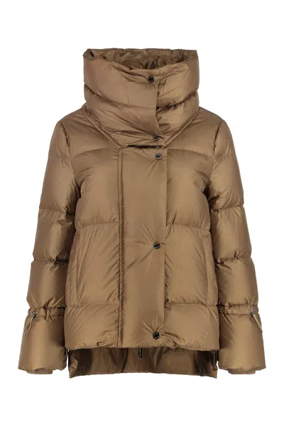 Moorer Madeira Short Down Jacket In Brown