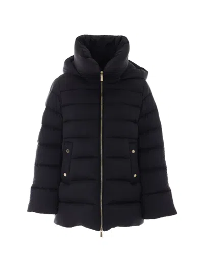 Moorer Natalia Quilted Hooded Jacket In Black