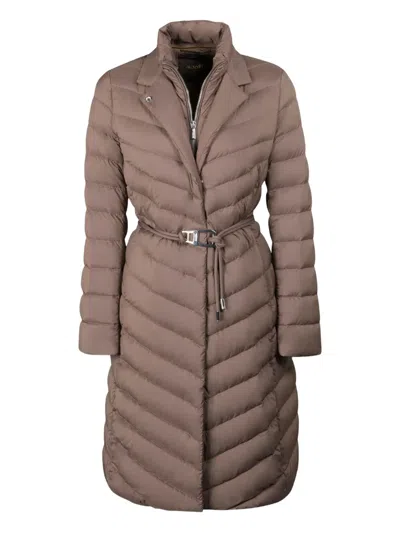 Moorer Odette Quilted Belted Jacket In Brown