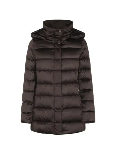 Moorer Quilted Hooded Coat In Black