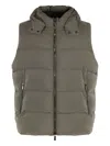 Moorer Quilted Hooded Waistcoat In Green