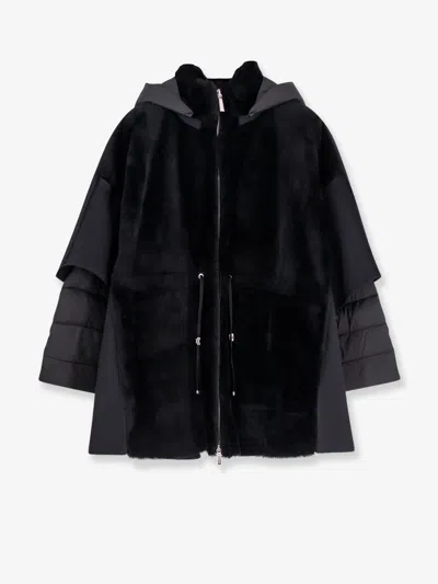 Moorer Raja Shearling Cape In Black