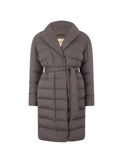 Moorer Sptitanite-op Quilted Belted Coat In Gray