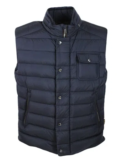 MOORER VEST