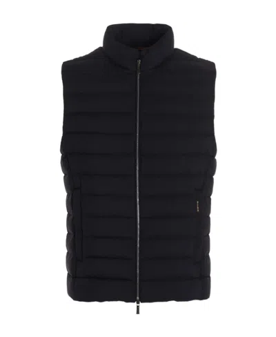 Moorer Zip-up Gilet In Black