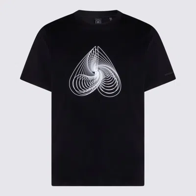 Moose Knuckles Graphic-print T-shirt In Purple