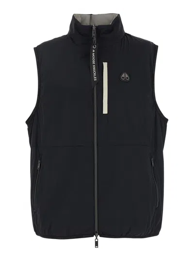 Moose Knuckles Black Sleeveless Jacket With Logo Patch On The Chest In Tech Fabric Man In Multicolor