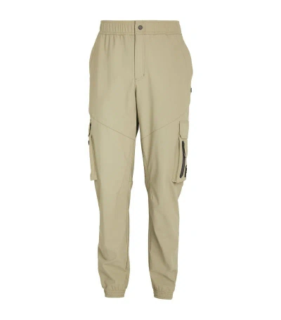 Moose Knuckles Cargo Trousers In Green
